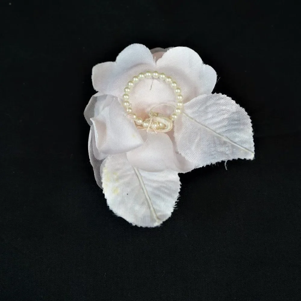 Estate Find Flower Decorations Bow Ribbon Appliques Craft Supply Wedding
